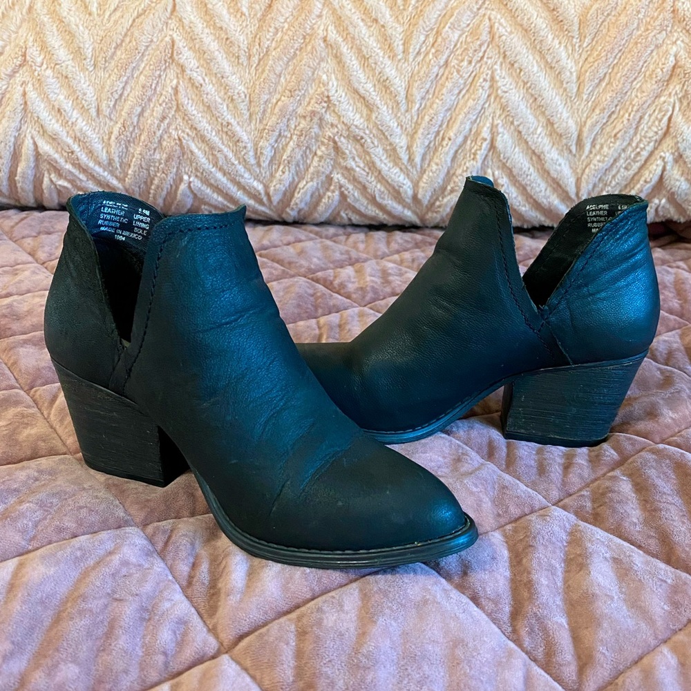 Steve Madden Adelphie Bootie
